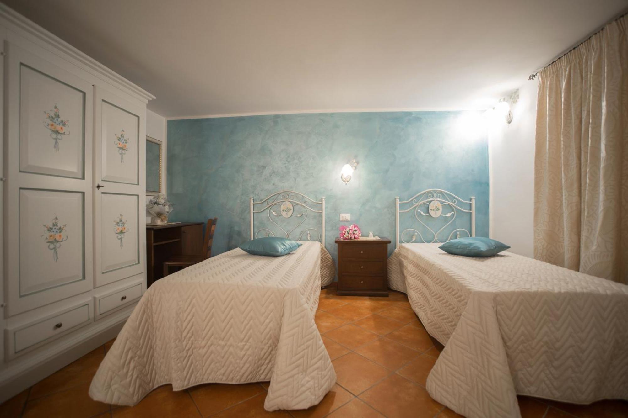 Corte Dell'Immacolata Al Mare Марина-ди-Манкаверса Экстерьер фото